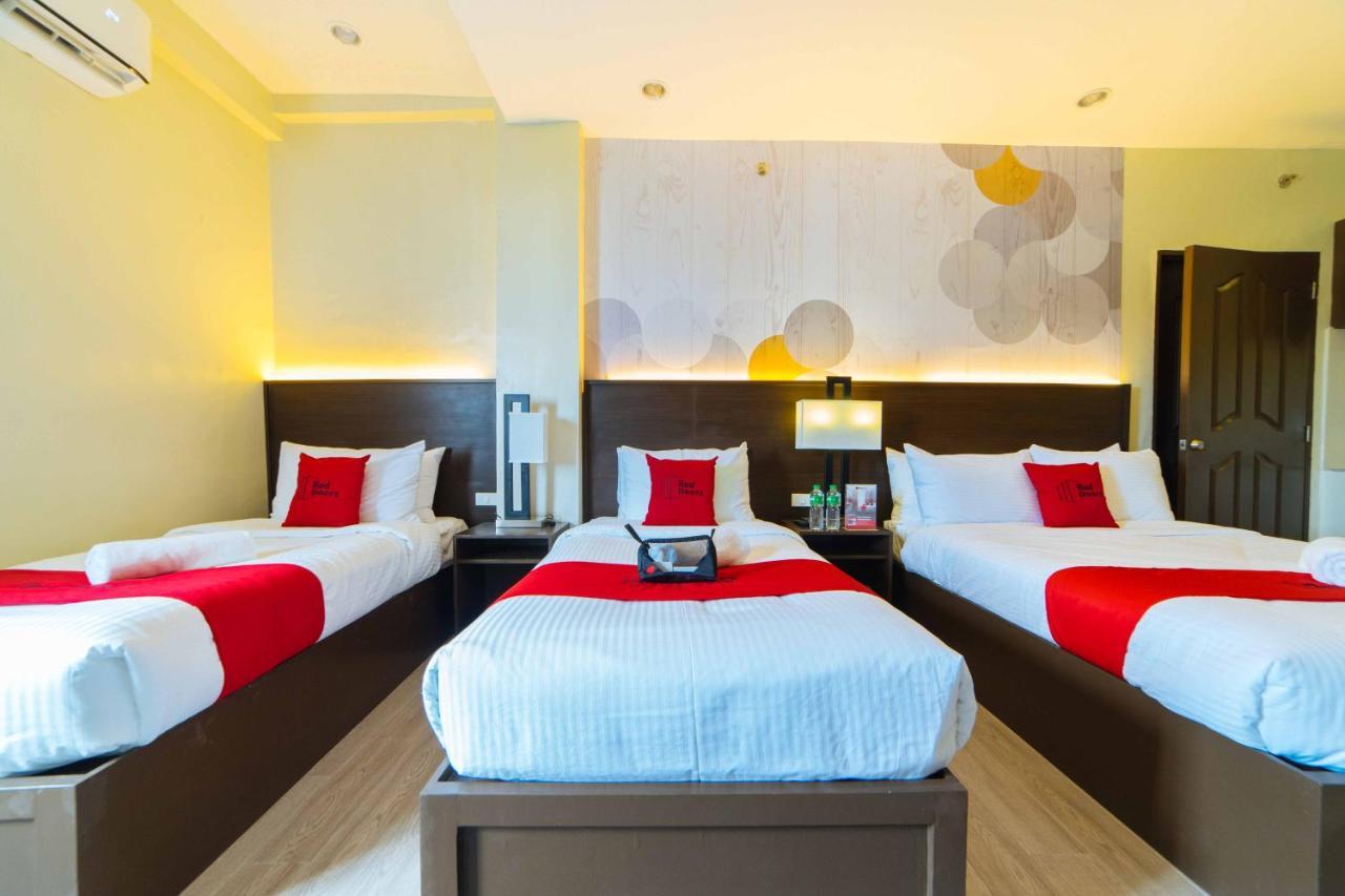 Reddoorz Premium @ Sta Rosa Tagaytay Road Hotel Silang Luaran gambar