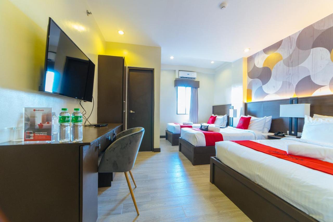 Reddoorz Premium @ Sta Rosa Tagaytay Road Hotel Silang Luaran gambar