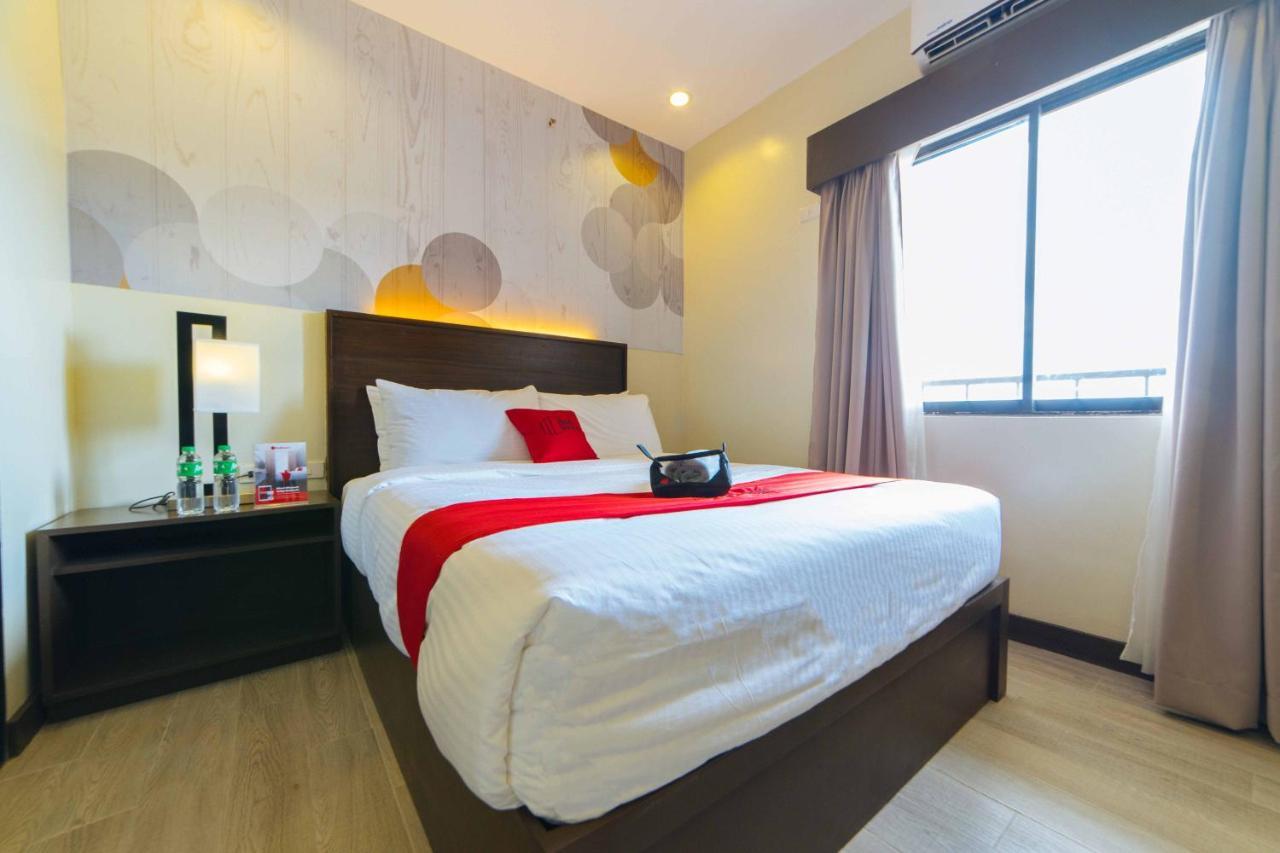 Reddoorz Premium @ Sta Rosa Tagaytay Road Hotel Silang Luaran gambar
