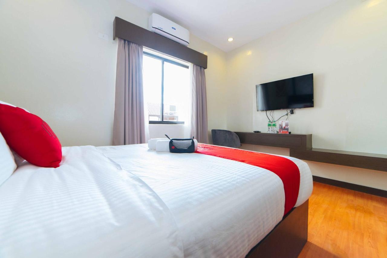 Reddoorz Premium @ Sta Rosa Tagaytay Road Hotel Silang Luaran gambar