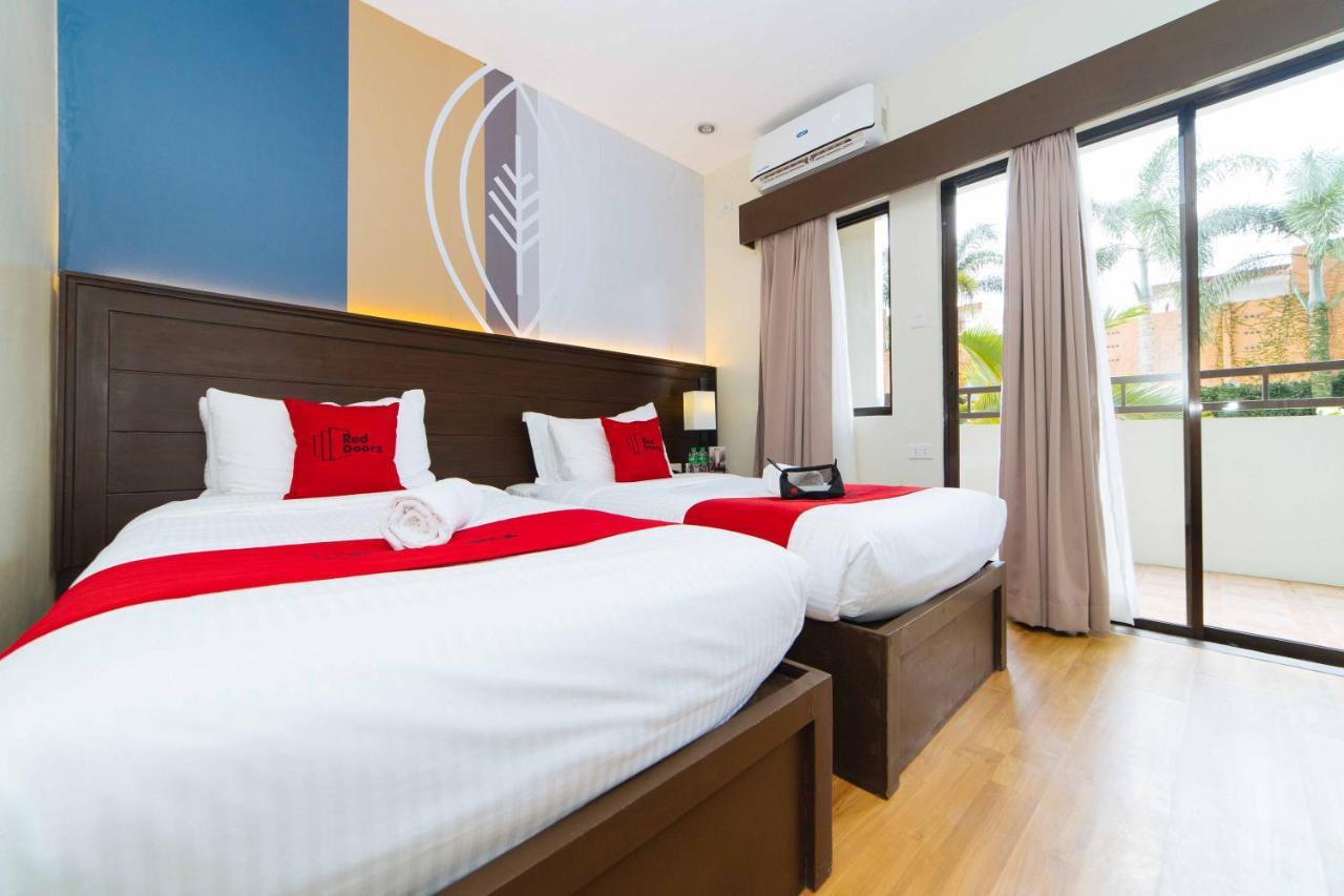 Reddoorz Premium @ Sta Rosa Tagaytay Road Hotel Silang Luaran gambar