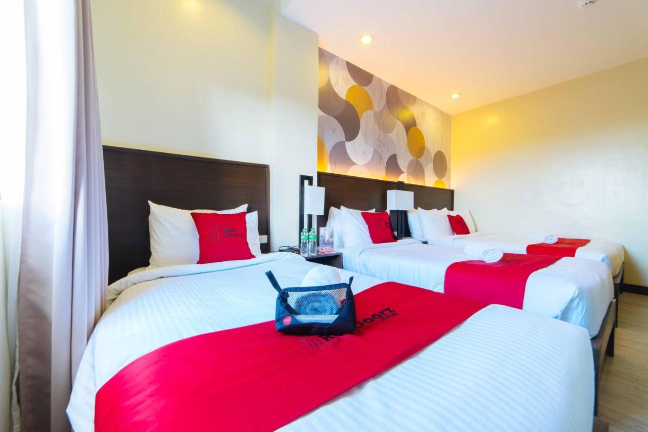 Reddoorz Premium @ Sta Rosa Tagaytay Road Hotel Silang Luaran gambar